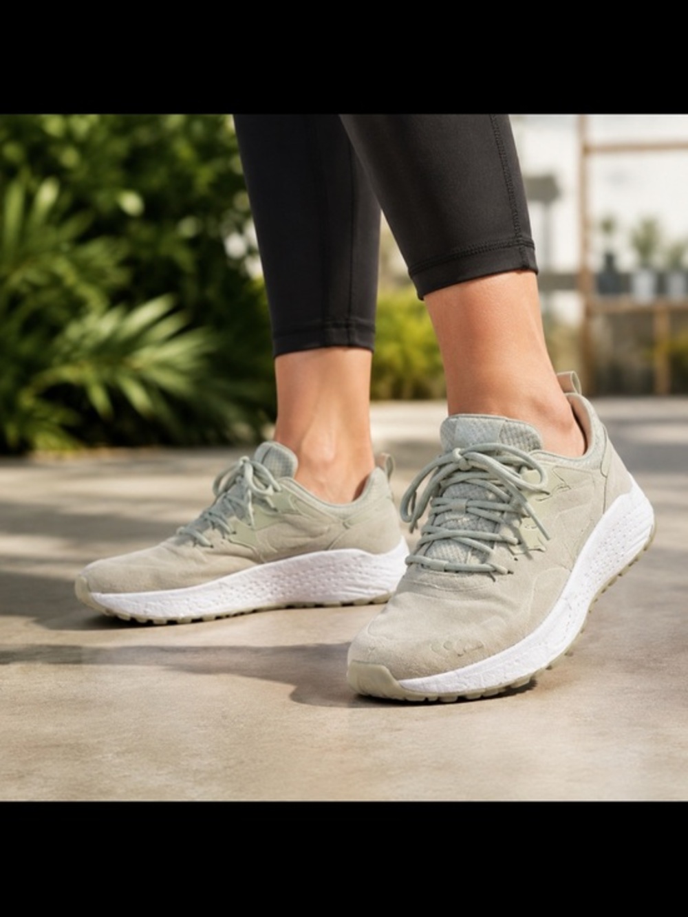 Ryka Womenโs Sage Green Cushioned Walking Sneakers Athletic Shoes Size 6.5